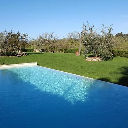 Bed & Breakfast Aia Mattonata Relais